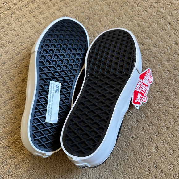 Womens Vans Platform Slip ons with tiny checkers - Picture 6 of 7